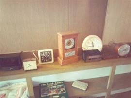 VINTAGE CLOCKS