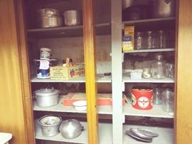 POTS / PANS / CANNING JARS