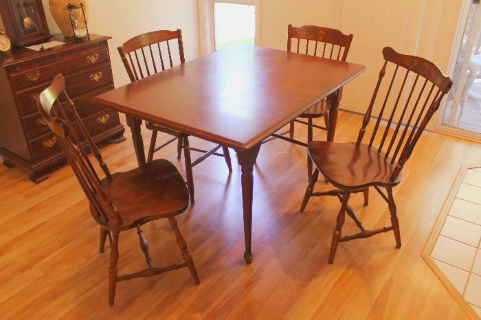 Lot 2 – Mahogany Dining room table and 4 chairs with removable  http://www.ctonlineauctions.com/detail.asp?id=602683