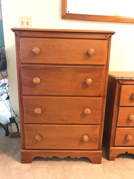 Dresser chest of drawers and matching desk. Solid wood. 