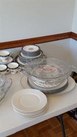 Heisey platters/plates, several dessert plate sets