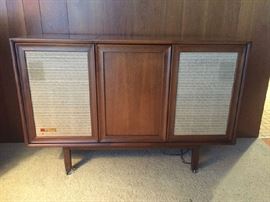 VM (Voice of Music) Hi Fi Console.