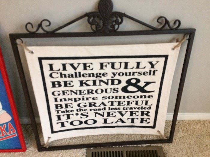 live Fully      wall hanging