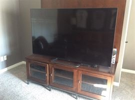 Ethan Alan TV/Entertainment center (TV not included)