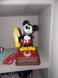 VINTAGE MICKEY PHONE