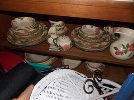 FRANCISCAN DESERT ROSE CHINA