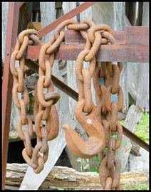 A HUGE chain with hook