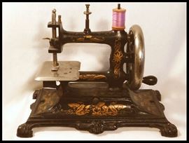 Miniature sewing machine made in Germany