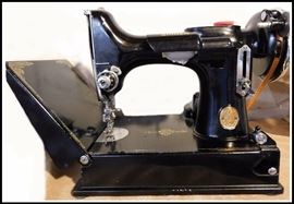 j Another Singer Featherweight sewing machine