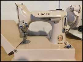 Singer featherweight model number 221J