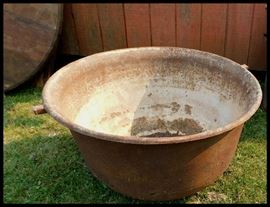 Giant cast iron cauldron - no. 4