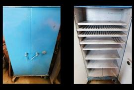 Heavy plate steel safe approximately 18"x 24"x 5' on casters