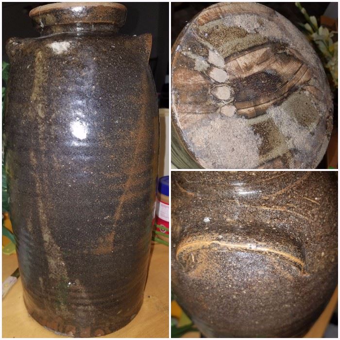 Tall North Georgia pottery storage jar