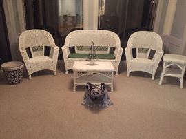 5 Pc Cottage White Wicker Set