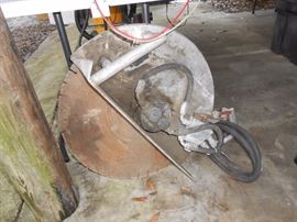 hydraulic concrete saw - $$$