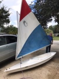 mini mo sailboat