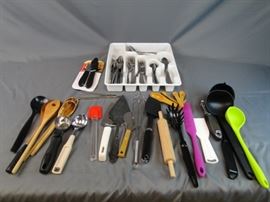 Kitchen Utensils & Flatware