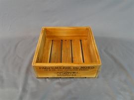 Wooden Parfumerie Crate