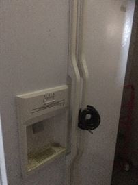 Refrigerator Sub Zero