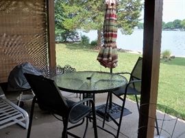 bistro set, umbrella in stand