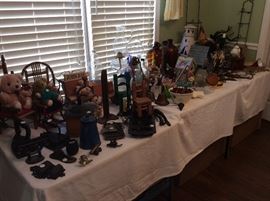 CAST IRON, UNIQUE DECOR ! 