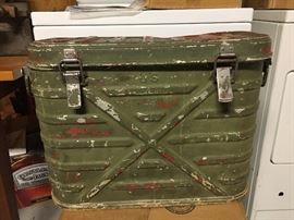 US Army supplies box - 1953