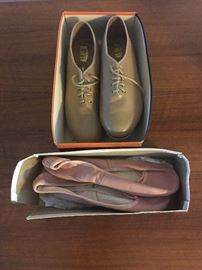 Tap shoes worn twice, new ballet shoes - size 8.5