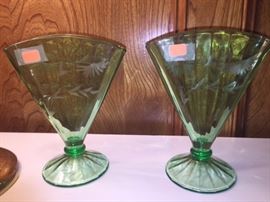 Fan shape classic green etched glasses