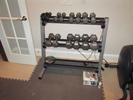 Free weights and rack