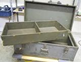 Army foot locker with removeable storage unit