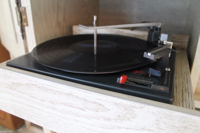 Garrard turntable