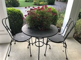 Simple patio set