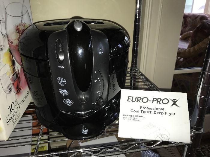 Euro-Pro Cool Touch Deep Fryer