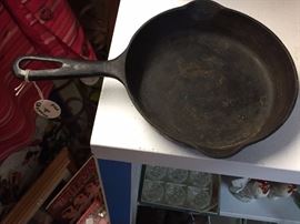 Griswold Small Frying Pan
