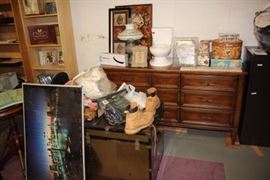 Dresser, Lamps and a Variety of Items