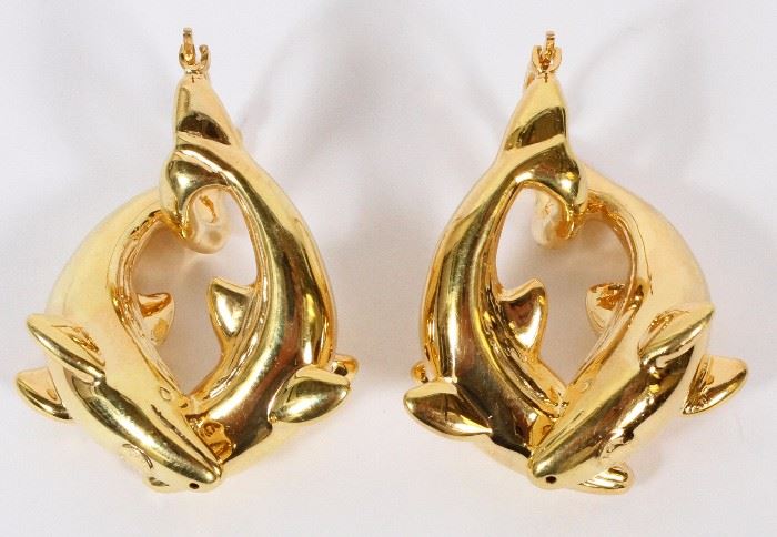 64 14KT YELLOW GOLD SWIMMING DOLPHIN EARRINGS, W 7/8", L 1"