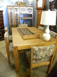 Dining Table & 6 Chairs
