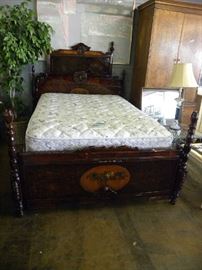 Antique Full Size Poster Bed