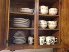 pretty birdhouse dishes set