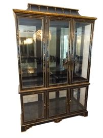 CHINOISERIE GILT AND ENAMEL BREAKFRONT DISPLAY CABINET, PAGODA TOP, LIGHTED INTERIOR