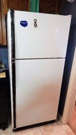 Kenmore refrigerator - does not have an ice maker, but one can be added