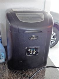 Wind Chase Portable Ice Maker