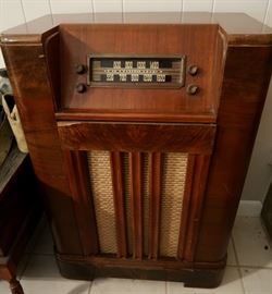 Philco Radio/Record Cabinet