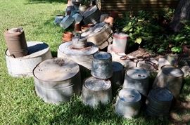 MANY Galvanized Washtubs and Buckets