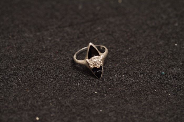sterling and onyx ring
