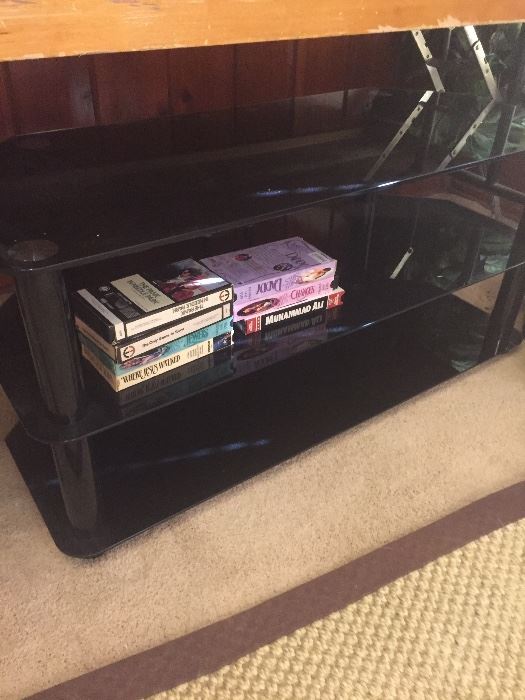 Tv stand