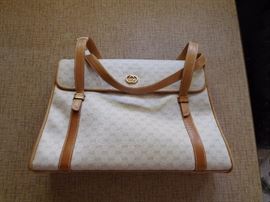 Gucci  purse