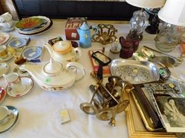 hall  teapot,wedgewood