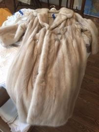 white  mink  coat-azurene