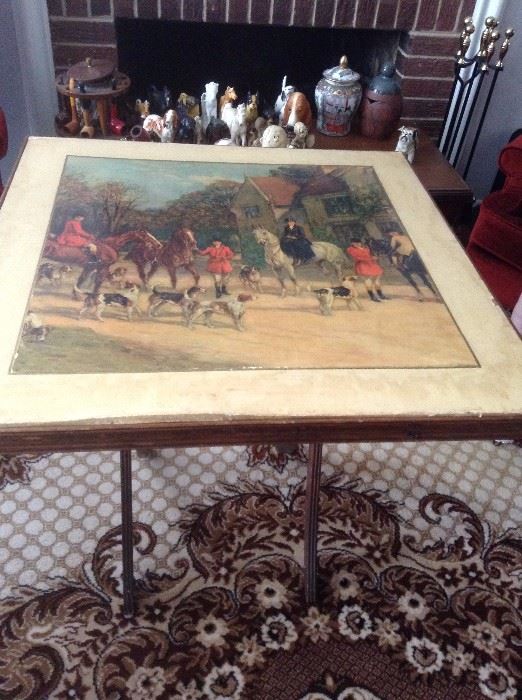 Vintage print/picture table